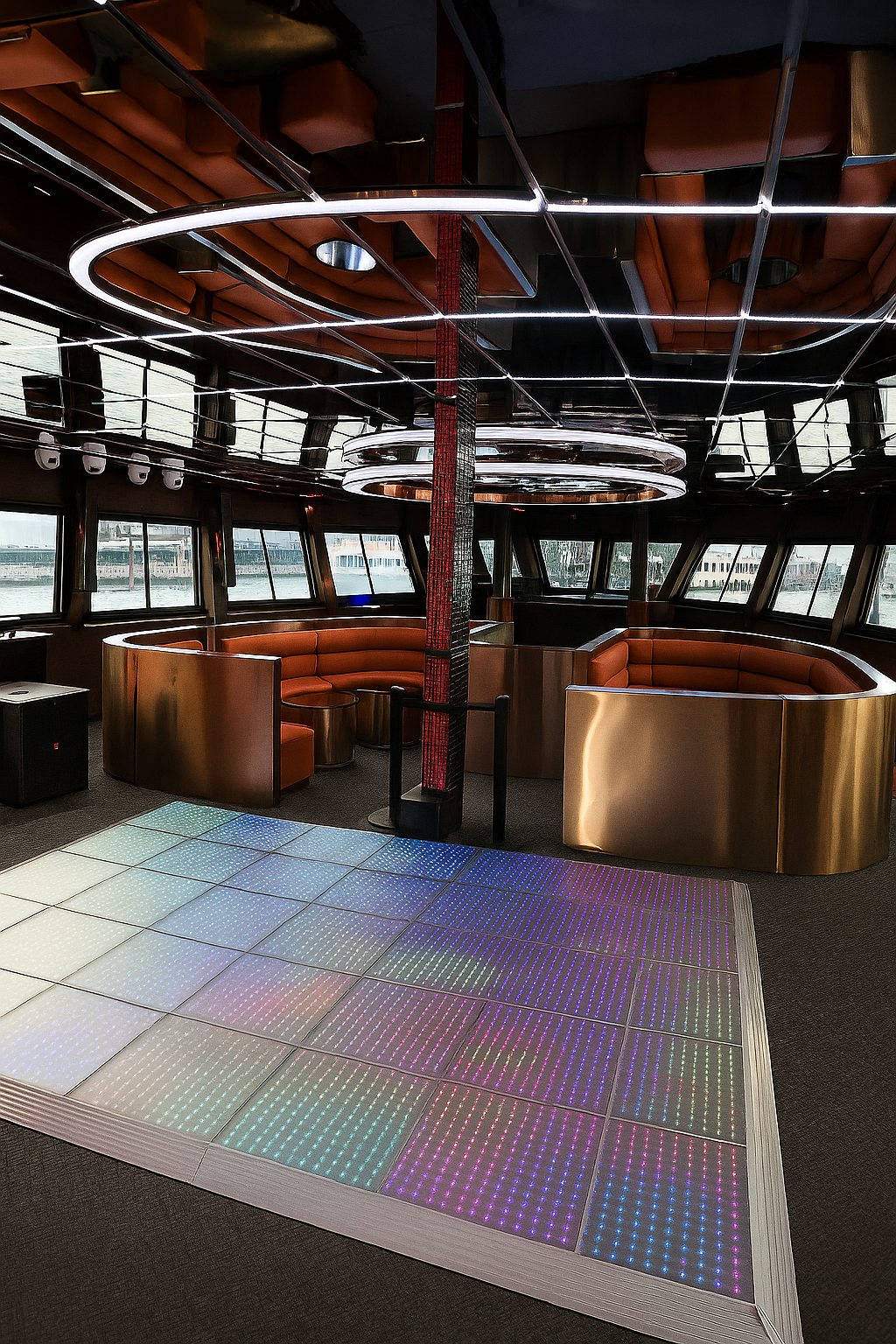 Full Yacht